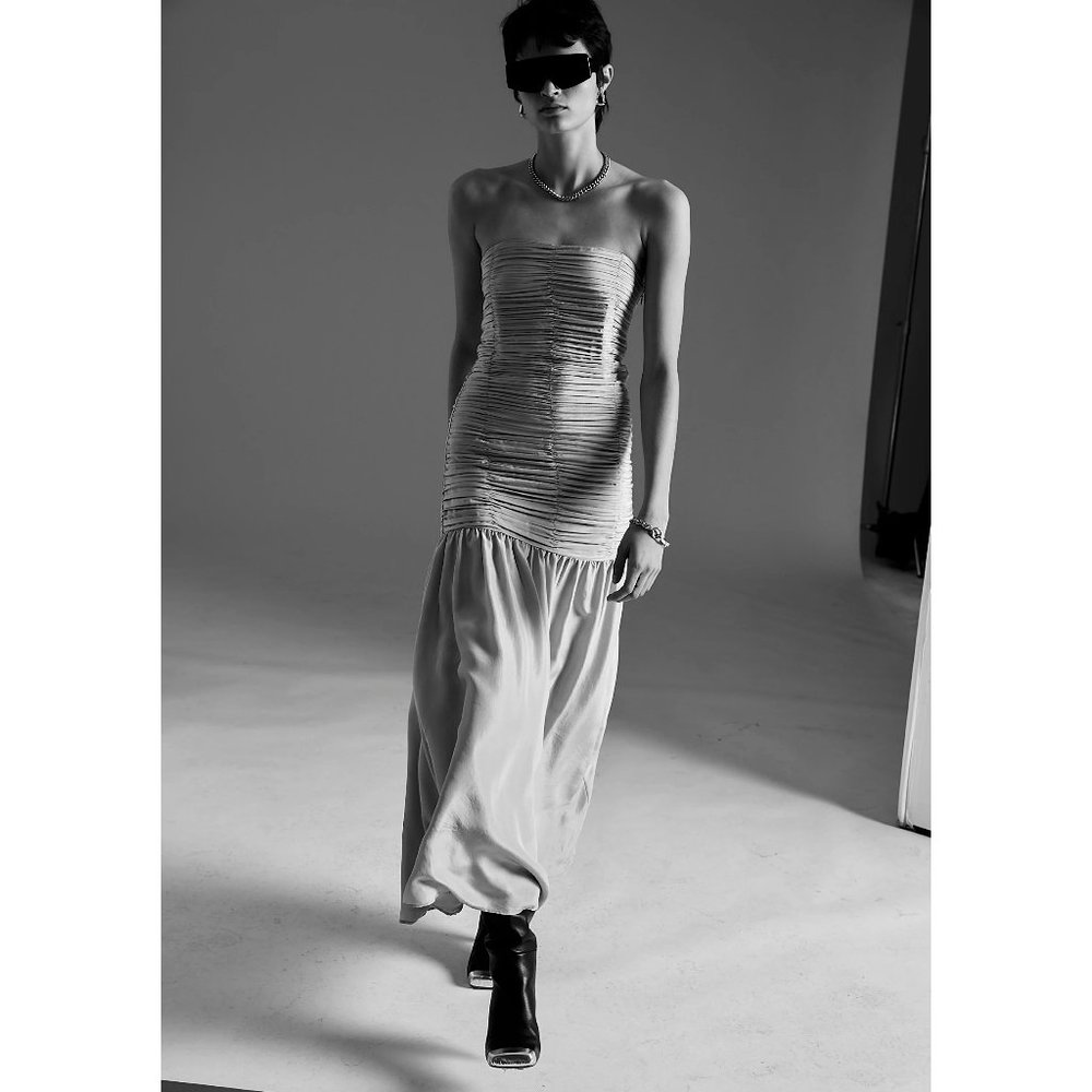 BNWT Maria Cher SILK BANUS MANI STRAPLESS DRESS size M COLOR Sand